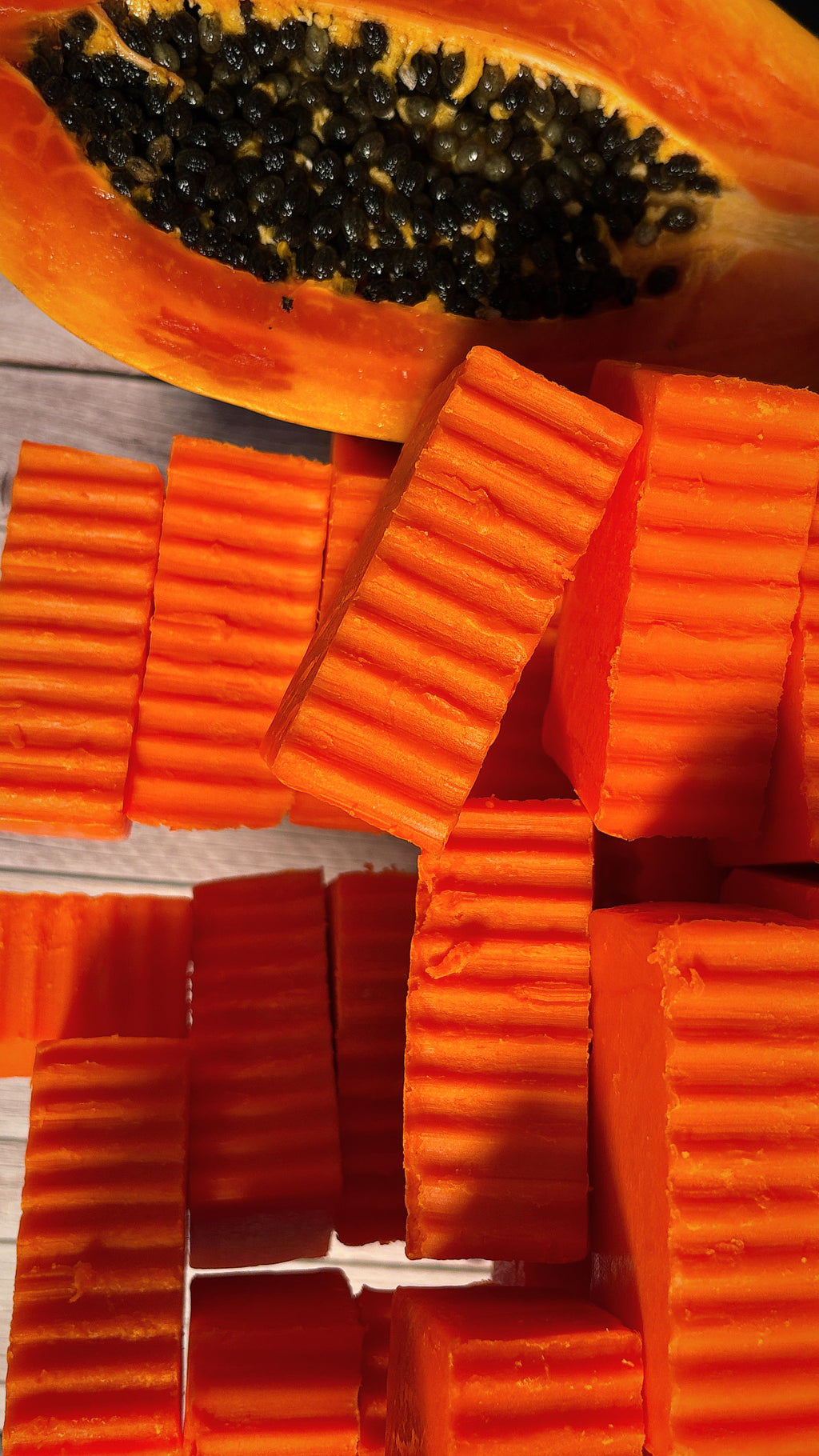 TROPICAL WHISPER PAPAYA SOAP