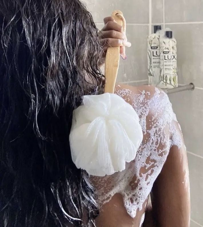LIGHTENING BRIGHTENING EXFOLIATING BODY SCRUB SOAP