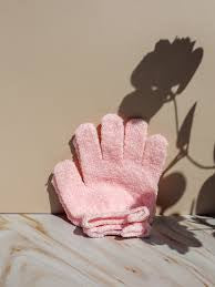 EXFOLIATING BATH GLOVES